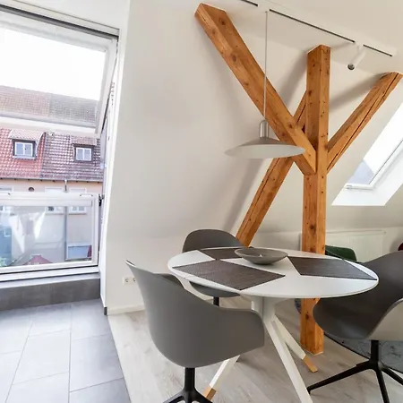 Champagne Apartment