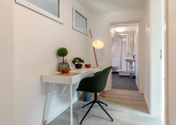 Champagne * نيوينشتاتدت ام كوشر